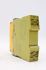 Pilz 751104 Compact High Performance Safety Relay