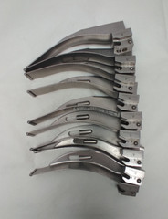 Laryngoscope Pieces – 2 Handles and 25 Blades – Sizes 0, 2 and 3 – Parts Only