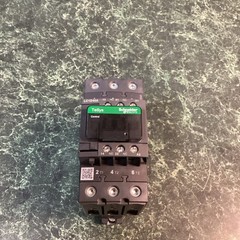 NOS Schneider Electric – TESYS LC1D40A Magnetic Contactor, 3 Pole, 220V, 50/60HZ