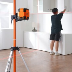 VEVOR Laser Level Tripod 1/4″-20 & 5/8″-11 Thread 40.94-133.85 in Height Adjust