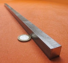 Square 4140 Alloy Steel Annealed Bars, 5/8″ x 5/8″ Wide x 24″ Length