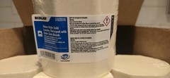 4 ct. – 3lb ea. Ecolab Home-Style Solid Laundry Detergent with Color Safe Bleach