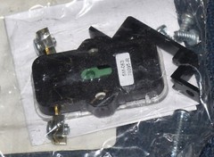 NEW ORIGINAL JOSLYN CLARK 5M-065 AUXILIARY CONTACT BLOCK KIT 85258 5M63 OEM