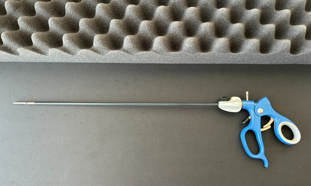 Snowden-Pencer 90-6378 Dorsey Grasping Forceps, 5mm 36cm W/Lock Laparoscopy