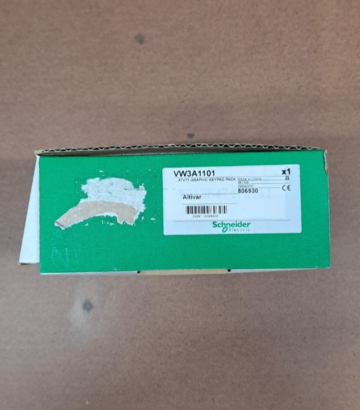 New, Schneider Electric VW3A1101 ATV71 Altivar Graphic Keypad