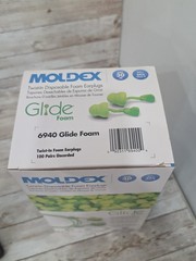 100 Pack Moldex Uncorded Twist-In Disposable Glide Foam Earplugs Green 6940