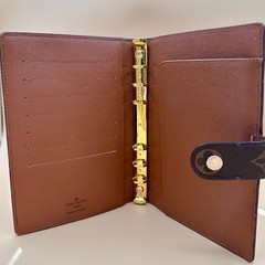 Authentic Louis Vuitton Monogram Organizer great pre-owned condition!