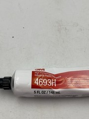 3M High Performance Industrial Plastic Adhesive 4693H, Light Amber, 5 oz Tube