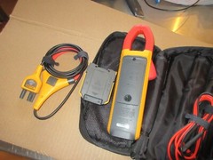 Fluke 381 Remote Display True RMS AC/DC Clamp Meter w iFlex i2500-18 in case,