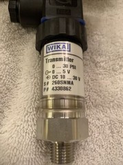 WIKA 4330862 Pressure Transmitter 0-30 Psi, 0-5V, DC10-30V *NEW*