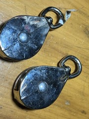 PAIR 2″ single pulley nice chrome WLL 55LBS(25KG) NEVER USED , NOS,MARINE?