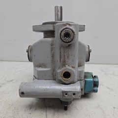 Variable Hydraulic Piston Pump Used No Manufacturer Tag See Pictures For Details