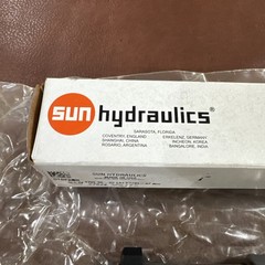 SUN HYDRAULICS DTDFMCN / DTDF MCN 2330-E 10L-0363 NOS