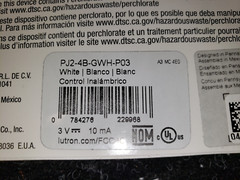 Lutron PJ2-4B-GWH-P03 Pico Caseta 4-Button Any Room RELAX Scene White