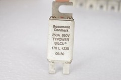 Lot of 9 NEW Bussmann 250 Amp Fuses Typower Silcu 00/80 170L4238 Denmark