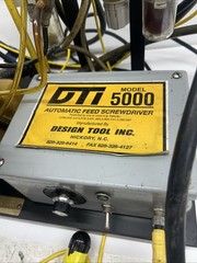 DTI 5000 Automatic Feed Screwdriver. Industrial Automatic Blow Feed Screw Gun.