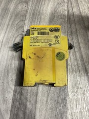 Pilz 777585 Safety Relay, PZE X4P 24VDC 4n/o, #4029A3ML