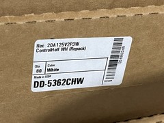 Lot of 80 Eaton 5362CHW HALF-CONTROLLED DUPLEX RECEPTACLE 20A 125V WHITE