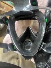 Full Face Respirator Mask/30min Air Tank/Valve Assembly And Regulator System