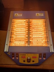 Hakko FR-1012 Infrared Printed Circuit Board Preheater – good working condition