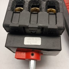 Salzer LB4125 Load Break Switch 125A 3-Pole Disconnect w/ Padlockable Handle