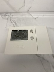 LENNOX 51M33 NON-PROGRAMMABLE, HEAT PUMP, 2H/1C, THERMOSTAT Free Ship!