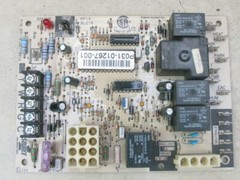 York Coleman P031-01267-001 Furnace Control Circuit Board SOURCE1 031-01267-001A