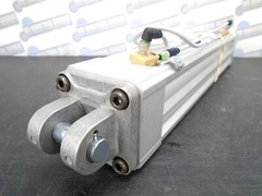 phd – ML316085 – Pneumatic Cylinder 12723273-24 – 20mm Bore – 290mm Stroke (NEW)