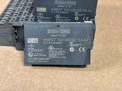 LOT (10) Siemens 6ES7 132-4BD02-0AA0 Output Module & 193-4CA30-0AA0 FAST SHIP