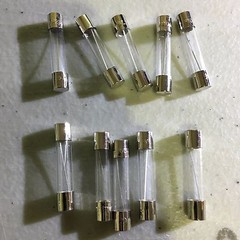 10pcs/lot 6X30mm F15AL250V Fuses 15A 250V Fast-Blow Fuse Quick Blow Fuse