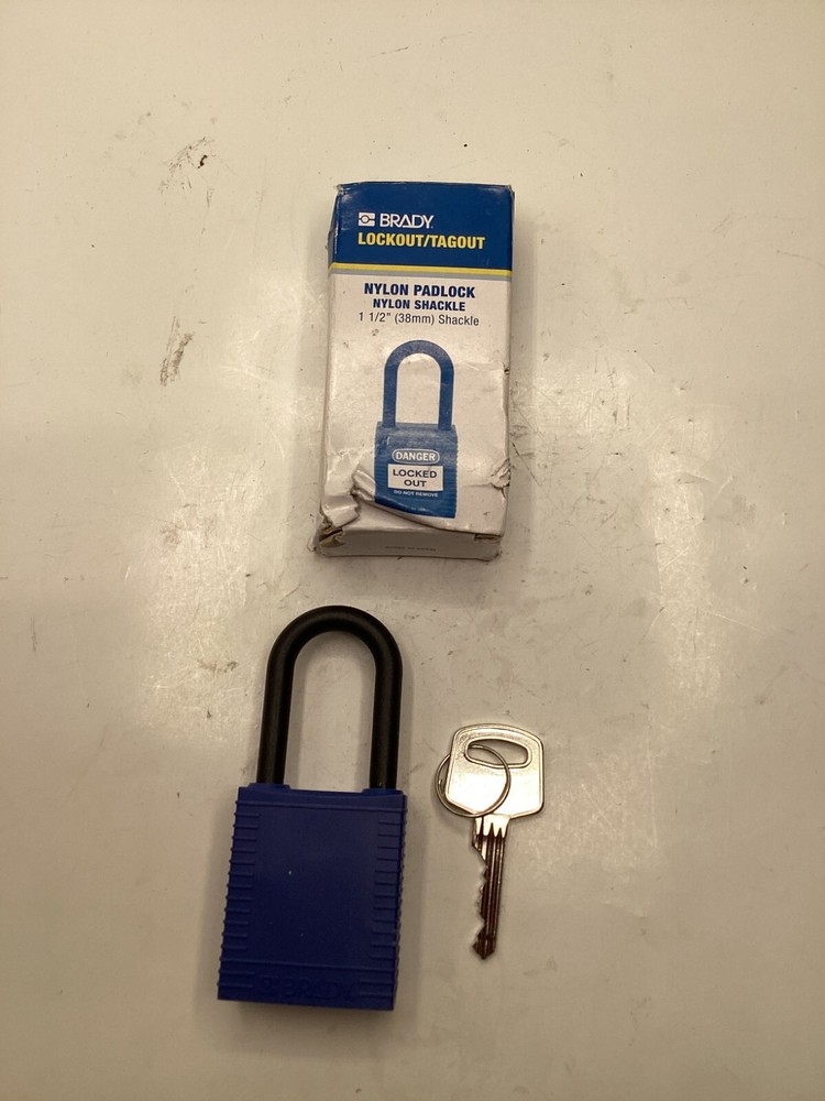 Brady 123325 Lockout Padlock, Keyed Different, Nylon, Blue, 1-3/4″H x 1-1/2″W