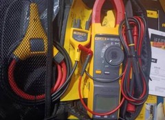 1 pc Fluke 381 Remote Display True-RMS AC/DC Clamp Meter with iFlex NEW/