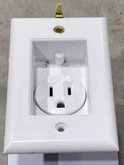 Pass & Seymour S3713-W Single White Receptacle 15A 125V Clock Hanger Outlet NEW