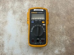 Fluke 111 True RMS Multimeter – Untested