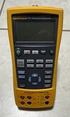Fluke 725 Multifunction Process Calibrator
