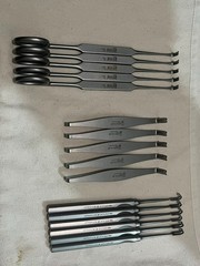 Aesculap Surgical Retractors Lot BT917 BT12 BT97R Stainless Steel Instruments