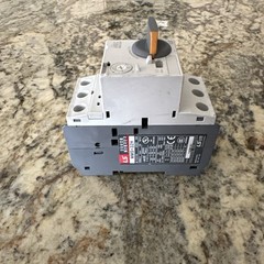 LS Industrial Systems MEC MMS-32H Manual Comb Motor Controller w Aux. Switch