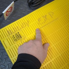 Allen-Bradley 440F-M1626BYNN MatGuard Safety Mat, 800mm x 1300mm, Unused
