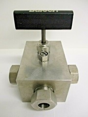BUTECH, 3-WAY NEEDLE WAY, 30WGV97V, MAWP: 30,000PSI @ 72*F, 316A
