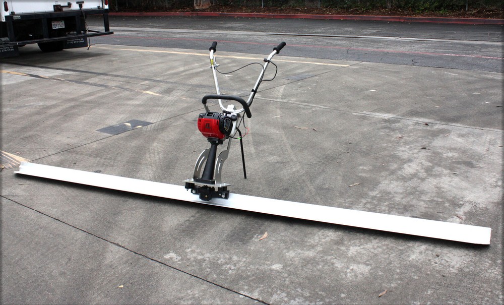 4 Stroke Concrete Surface Leveling Vibratory Screed & 7.5′ Aluminum Tamper Blade