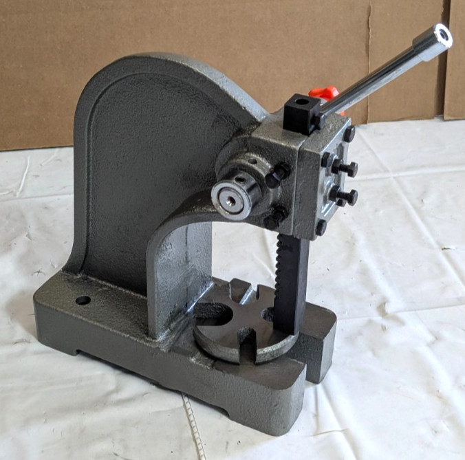 1/2 Ton Arbor Press – No. 0 – 3/4″ Ram – 3-1/4″ Throat – 7-1/2″ Stroke 805-10050
