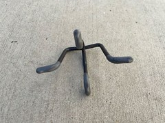 Sandbaggy 2″ Metal Rebar Support Chairs – Plastic Dipped Legs – Rebar #3 to #5