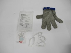 Berkeley , Stainless Steel Chain Mail Protective Glove , Large / Blue