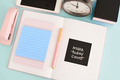 Post-it 654-5SSSC Super Sticky Notes, Black, 3 x 3″, Pack of 5 Pads