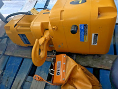 Harrington ER020L 2 Ton 4000LB Electric Chain Hoist 230/460V 3Ph 14 FPM
