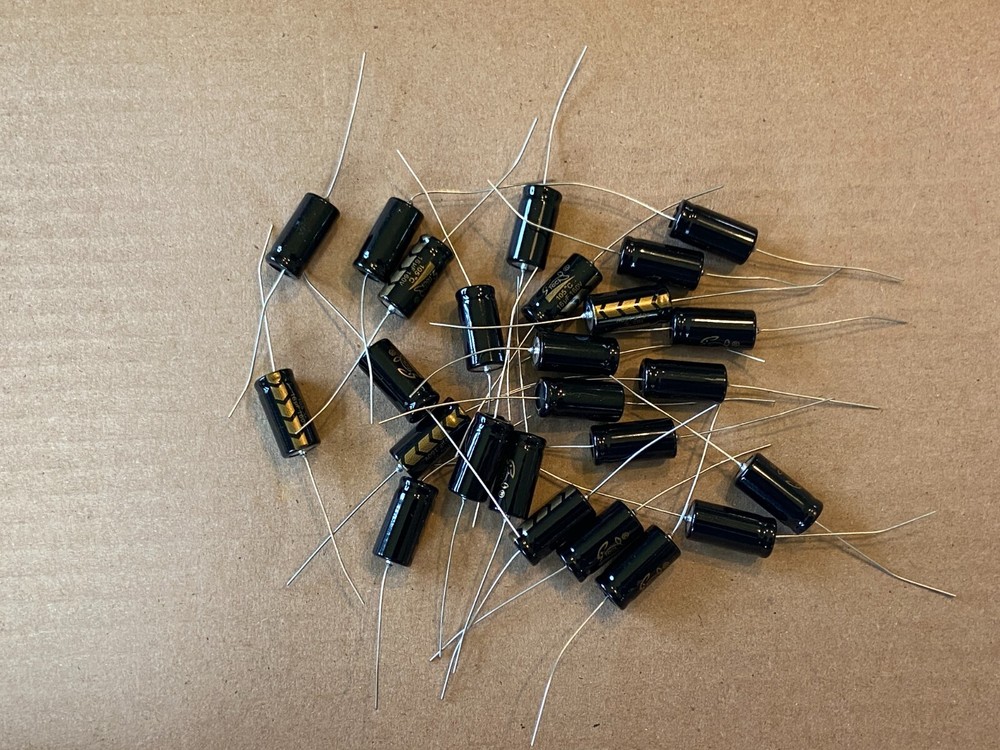 25pc Electrolytic Capacitor Axial 2000hr +105℃ RoHS 16uF 160V φ10x20mm Supertech