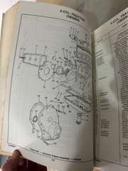 FORD PARTS LIST 1953 / 64 4 CYLINDER TRACTOR (PA-8800-C)