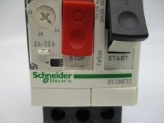 SCHNEIDER ELECTRIC GV2ME32 690V 24-32A NSNP