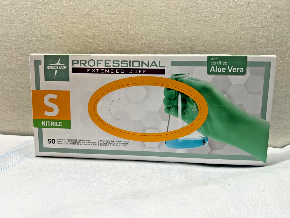 BOX OF 50 MEDLINE PROFESSIONAL EXTENDED CUFF NITRILE EXAM GLOVES SMALL PRO31771