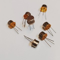 Lot of 10 pcs 2T6821D PNP Bulgarian Transistor High Gain Gold Plated Vintage